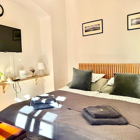 Apartmány Nerudova 36 Praga Exterior foto