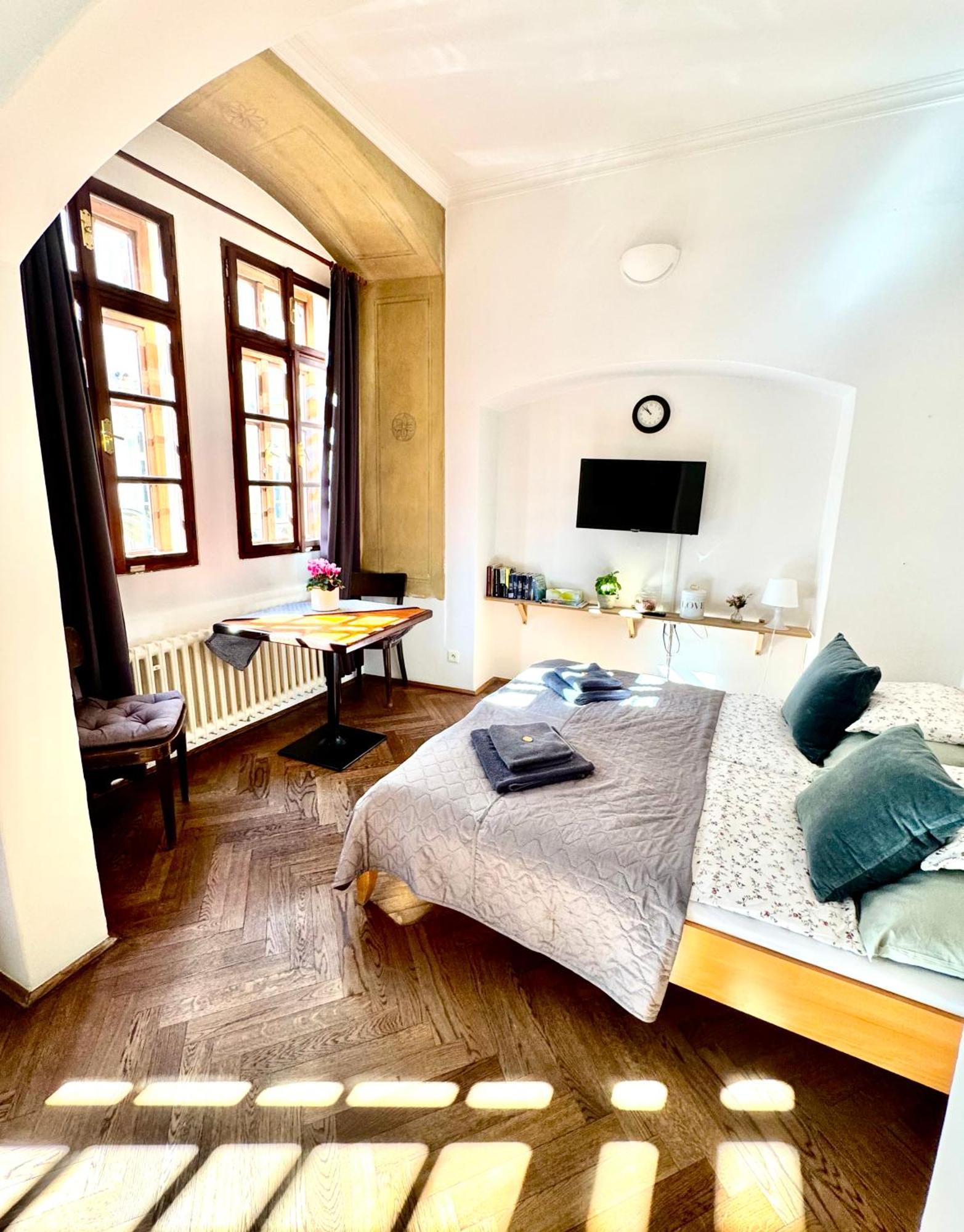 Apartmány Nerudova 36 Praga Exterior foto